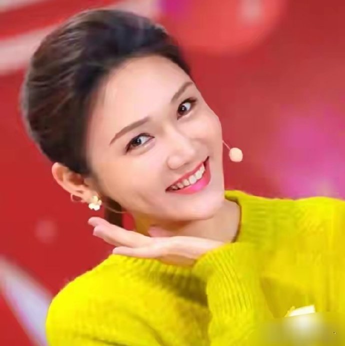 35岁未婚未育的龙洋，没买车也没买房，和张韬主持配合好默契​​​