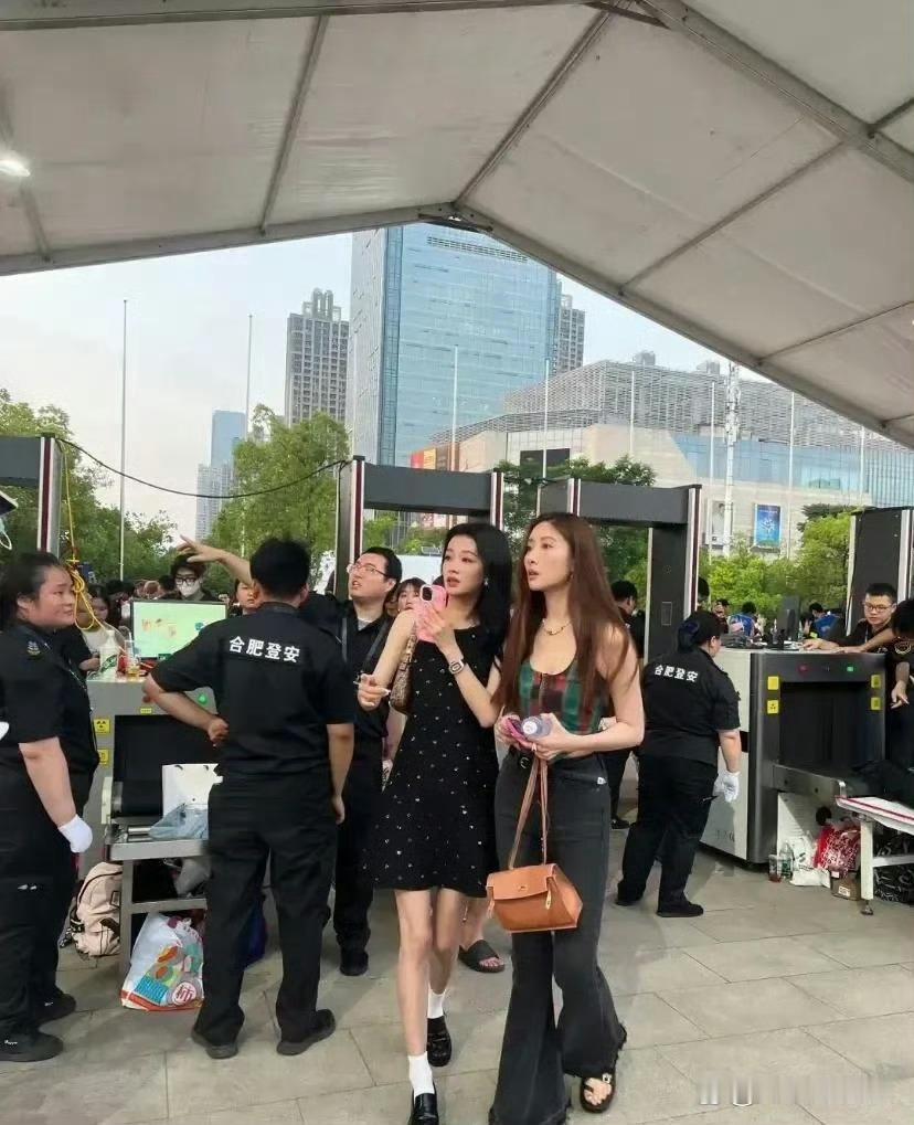 孙怡这消费水平……我竟然哑口无言！​​​​