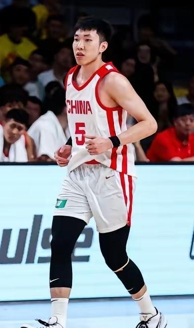 杨瀚森、王俊杰的遗憾。中国男篮自从2008年北京奥运会抵达巅峰之后，到现在总算又