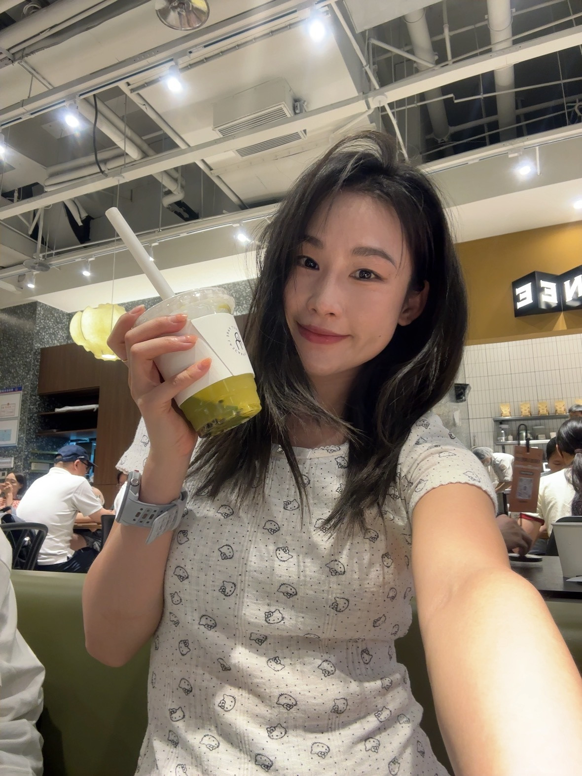 吃了高热量肯定要跑步啊吃饭跑步和恋爱全民runninglove即刻开跑​​​
