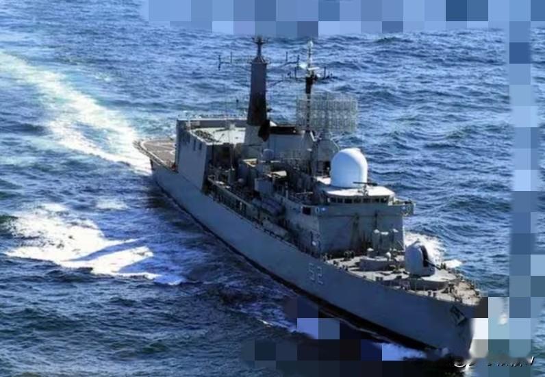 在982年的马岛战争当中，约翰国为了取得战争的胜利曾经竭尽所能的拼凑了127艘舰