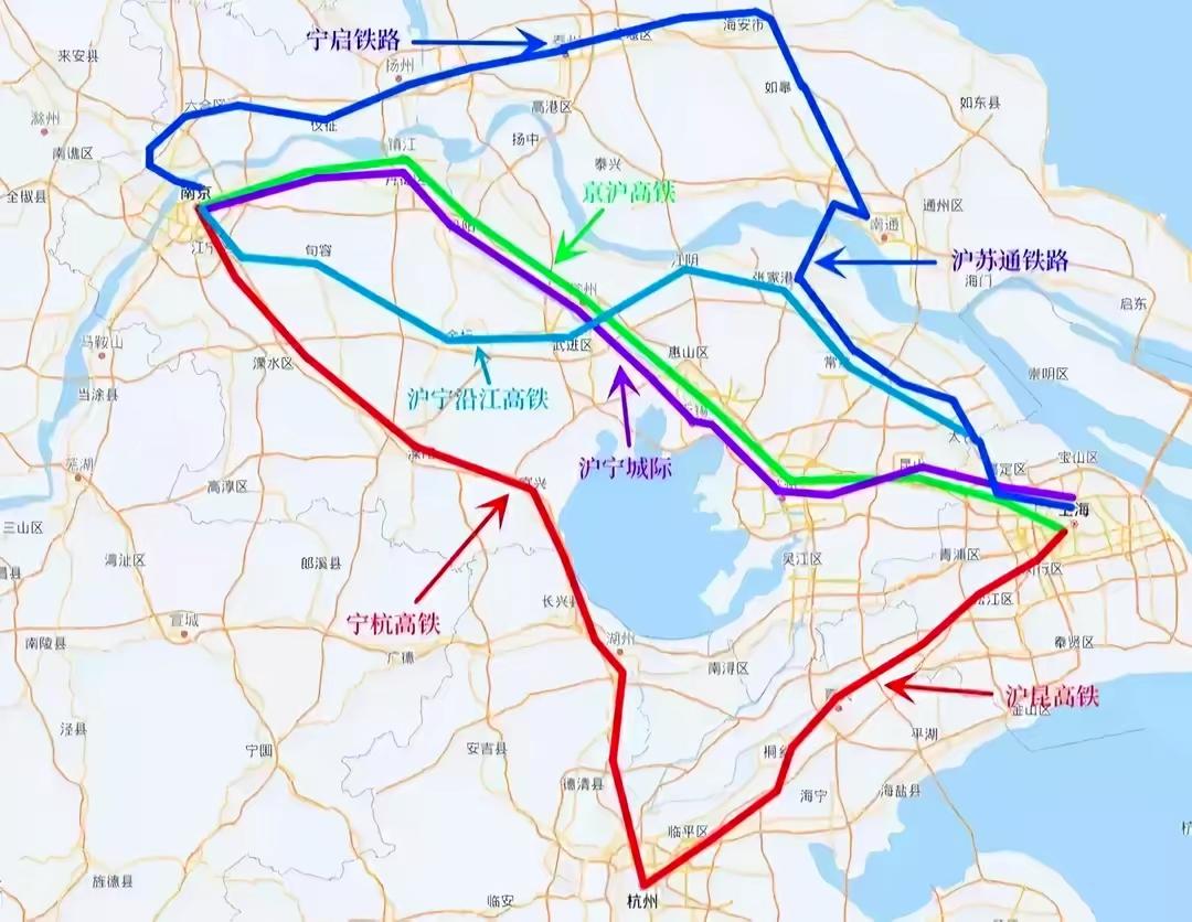 南京到上海合并成一个城市比重庆市更加像一个城市，更加名正言顺，名字可以叫江南市。