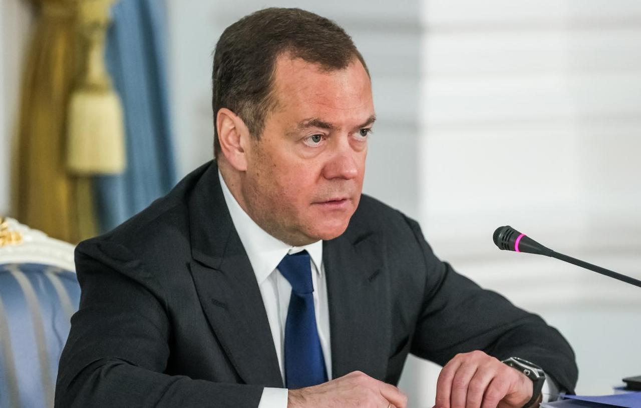 梅德韦杰夫：联合国的同志们害怕丢饭碗梅德韦杰夫今天宣布，俄罗斯外交部请求联合