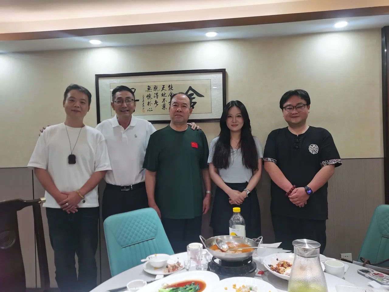 C位这位演员，有谁认识他？