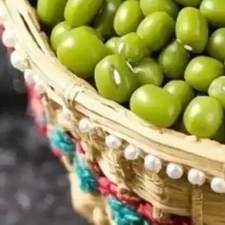 种植文案绿豆的种植方法：1、选择种子。很多朋友应该都想知道种绿豆的步骤是什么，