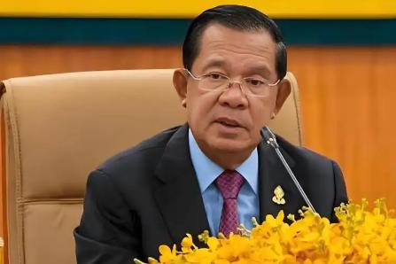 为什么泰国敢把柬埔寨往死里欺负？柬埔寨人自己给出了答案。因为西方朋友遇事跑得最快