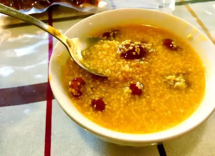老祖宗没骗人！夏至不补阳，一年都白忙，这4碗粥赶紧喝起来夏至已至，万物生长至极