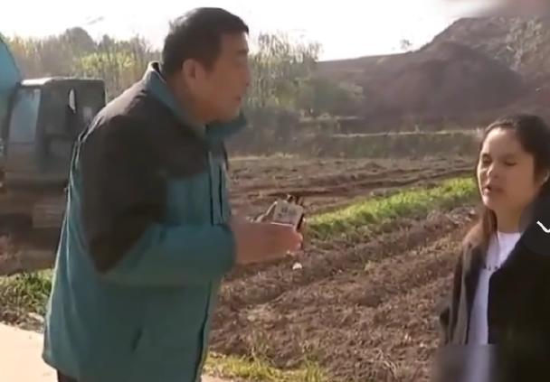 “三观炸裂！”云南腾冲，男子背着妻子，十几年来一直和初恋情人开房，更离谱的是这个