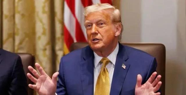 特朗普正考虑对俄罗斯实施全球石油禁运综合媒体消息，美国总统特朗普正在认真考虑对