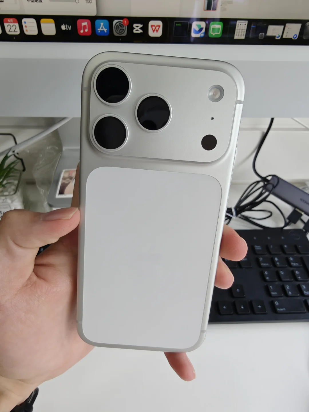 iPhone17Pro要涨价了，不快点买就吃亏了