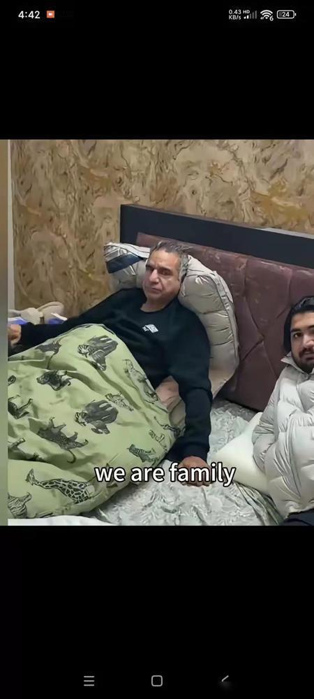 一波刚平一波又起。麦子的爸爸，终于做了男科手术。已经出院，在一个民宿。酒店休息。