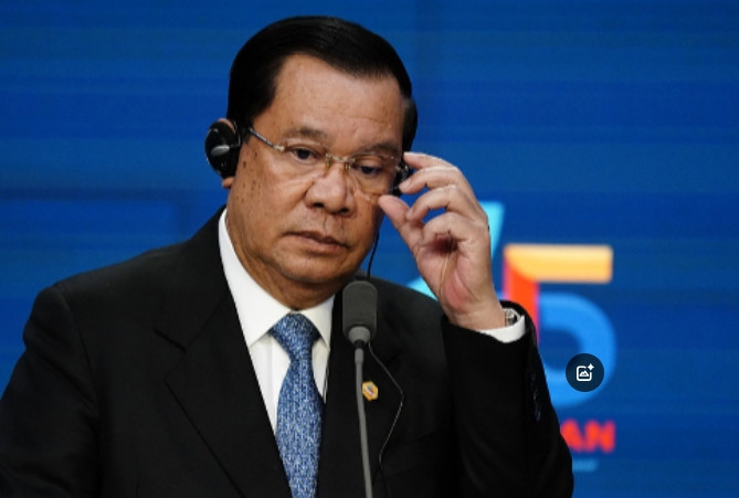 家发现没有，全世界都在围观柬埔寨被泰国打，但是没有人愿意替它说话，这是为什么呢？