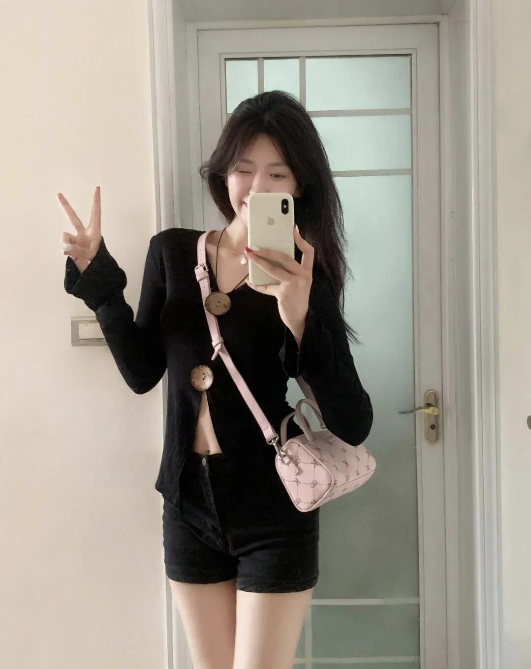 随手拍的快乐碎片，黑色系穿搭yyds✨