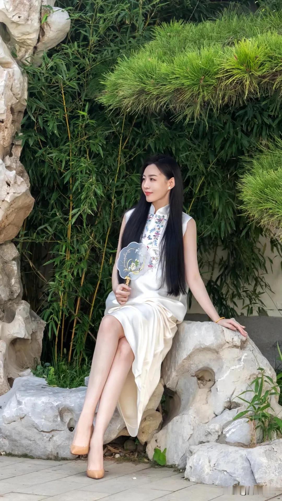 院子。花幸福的具象化妈妈的花园是美是享受