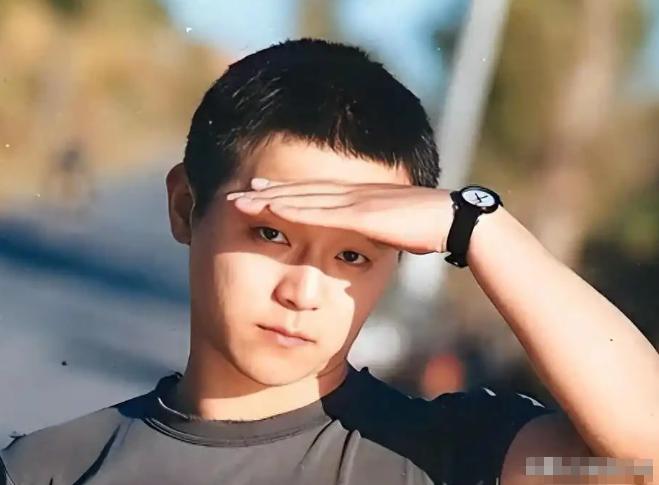 窦唯前妻，正面回应！8月20日，窦唯前妻高原，在社交平台发文，短短几十字，一点面