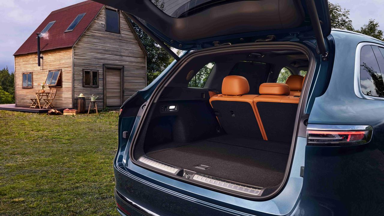 权威机构盖章了，问界M7的安全值这个价说实话，平时聊车大家总爱比冰箱彩电大沙发