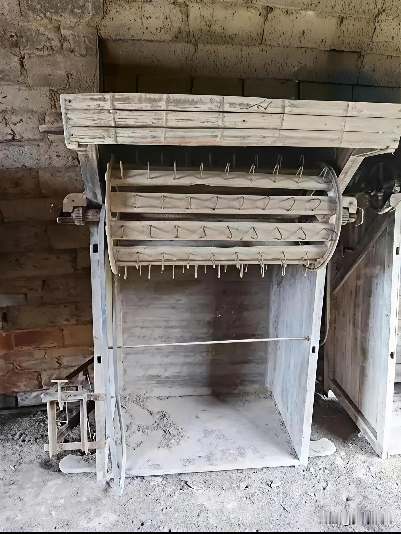 不是我吹，这台老物件城市人都没有见过，问了70个城市人都不认识，全部都说不知道是