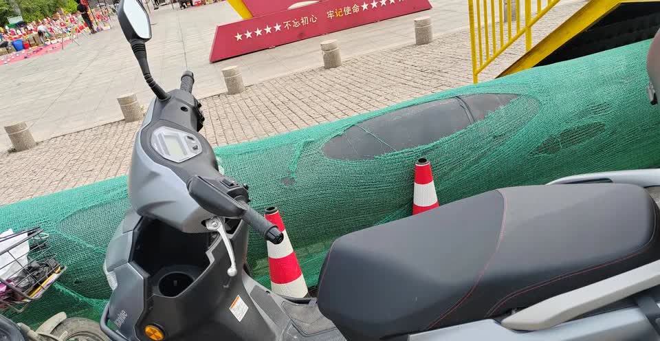 豪爵的踏板125怎么样？我的豪爵虎鲨125踏板骑行了4000公里，总计骑行时