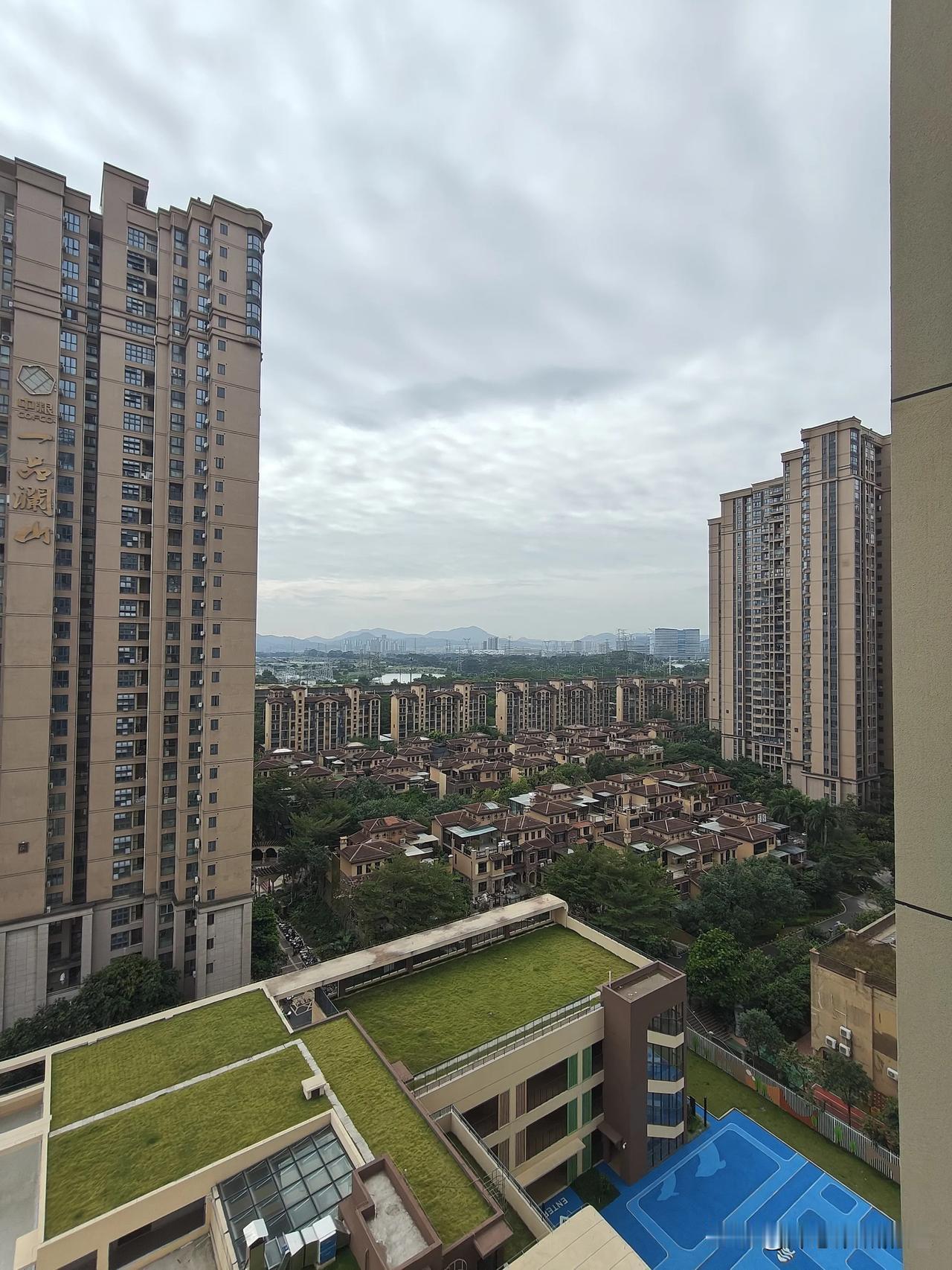 坪山这批次保租房,我们家没戏了。中午看了一下坪山这批次保租房申请认租的摇号结果