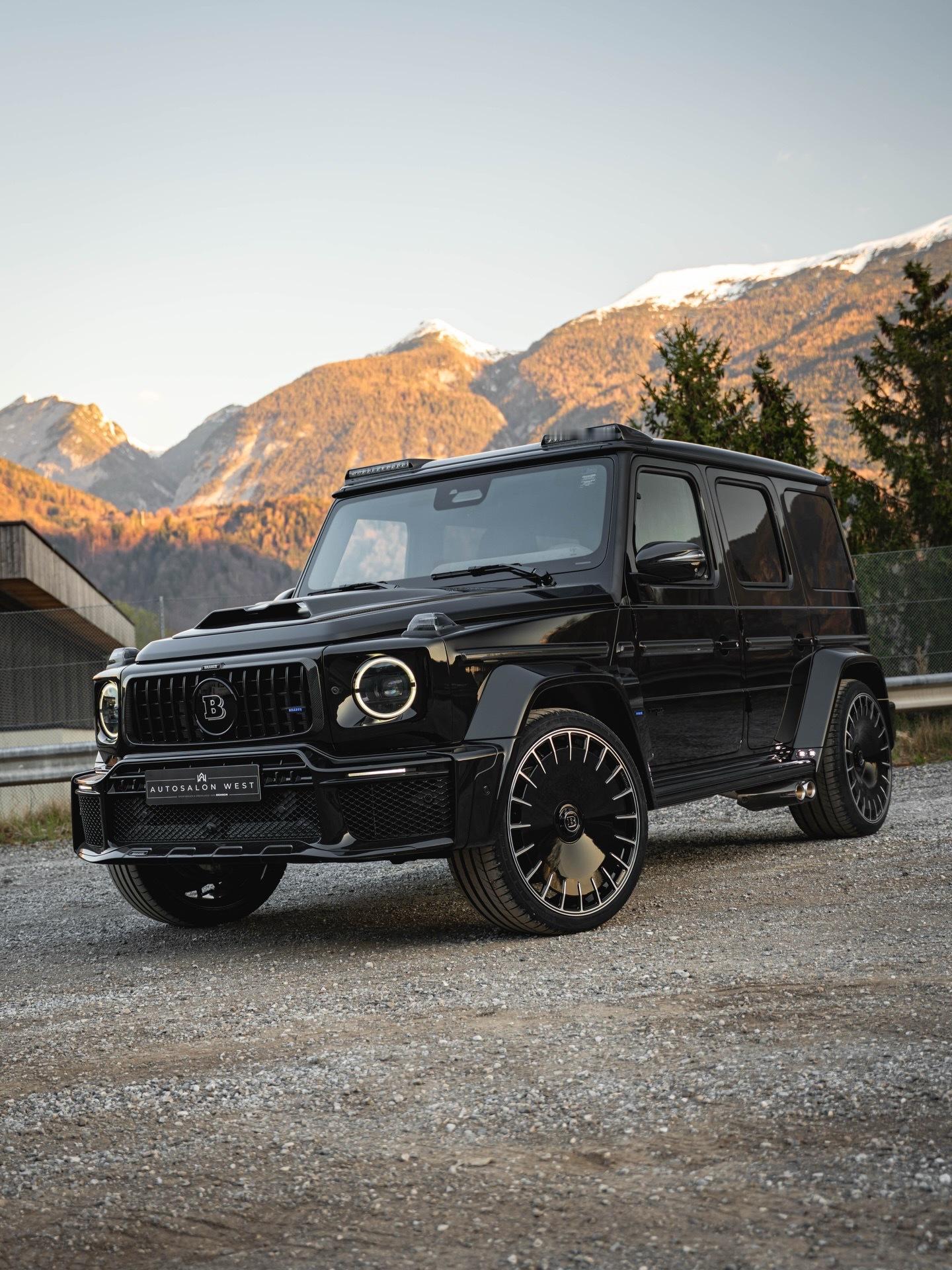 这简直就是一件MASTERPIECE。这台基于梅赛德斯G63AMG打造的