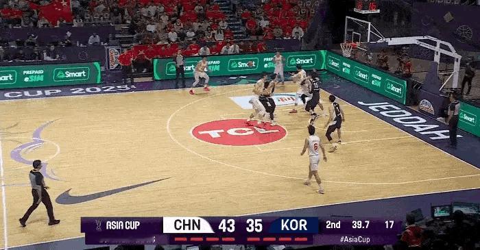 中国男篮战胜韩国进四强，三人值得表扬，一人表现实在太差！胡金秋这支中国男篮