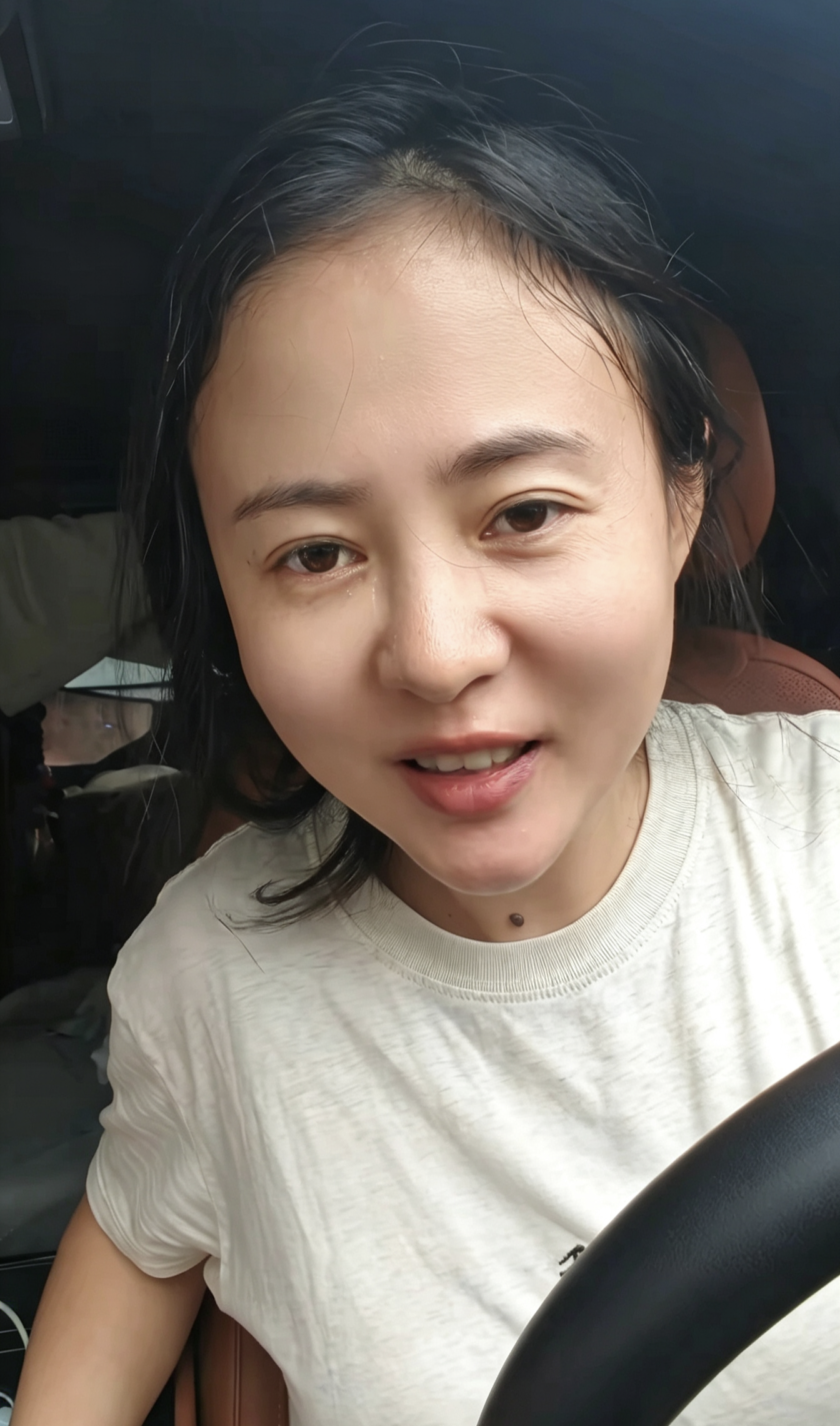 熬过最难的时候，蔚来慢慢起来了