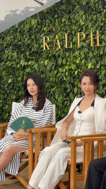 高圆圆自然老去的脸看起来确实没有李冰冰的精修脸那么立体紧致，但是高圆圆的脸大气舒