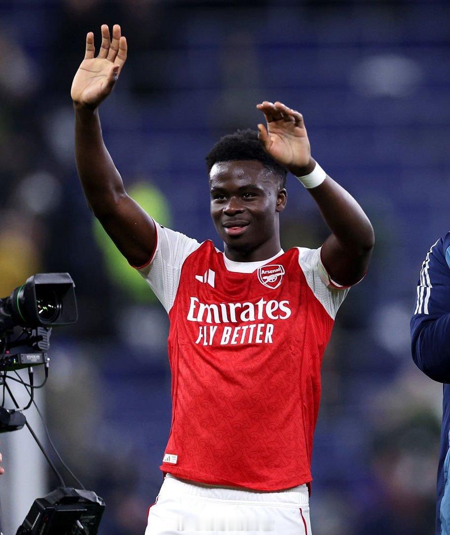 萨卡谈在曼城赢球后踢的本场比赛：“我们排除情绪干扰。虽然重回积分榜榜首，但我们不