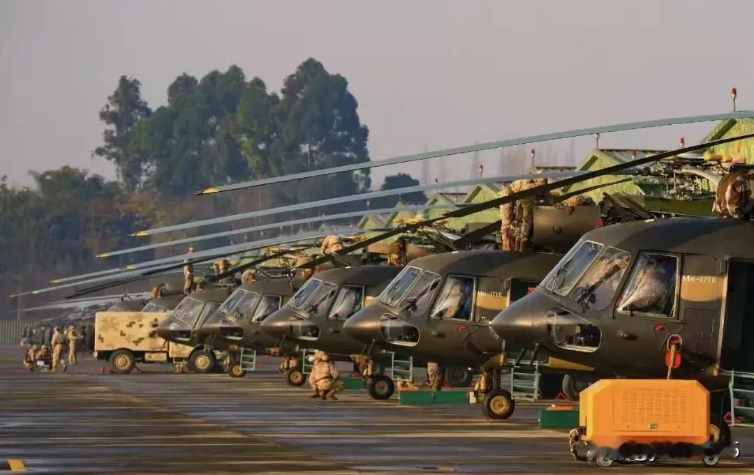 新年伊始，陆军各部随即开训，正所谓“仗可千日不打，兵不可一日不练”。和海军、空军