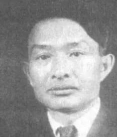 1952年，在外十多年的陈昌浩终于返回了祖国，可眼前的一切早已物是人非，妻子张琴