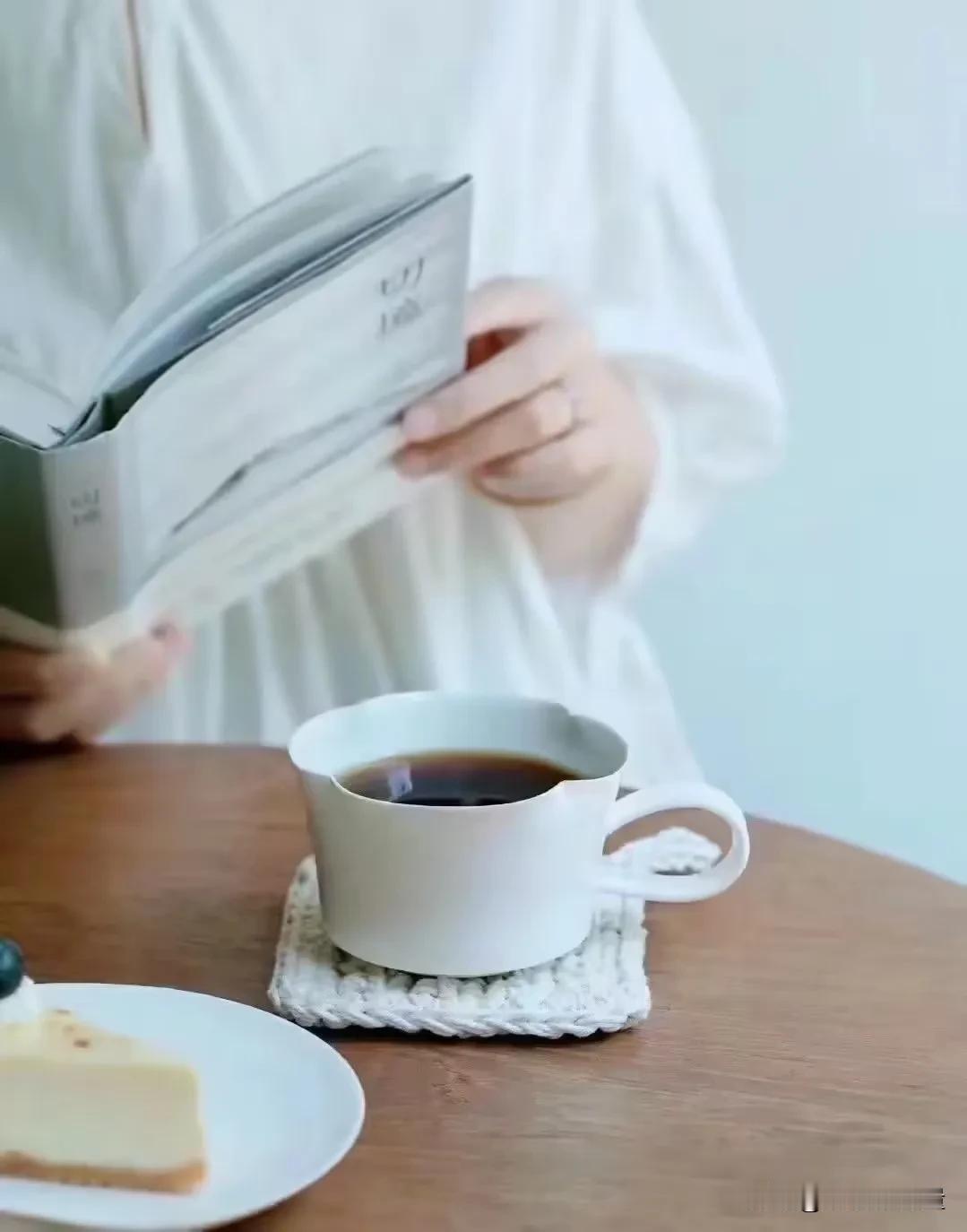 一段非常有道理的话：“普通人要保住自己的性命，其中的秘诀只有一条，你要记好，在任