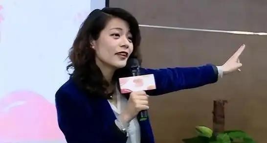 世界上最残酷的事，不是死亡本身，而是生而不活。复旦大学教授陈果一针见血：“三十岁