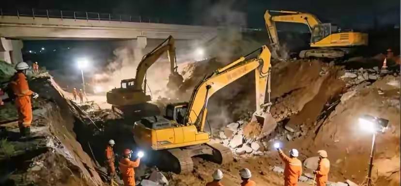 痛心！三门峡27亿重点工程突发塌方，5人被埋深夜施工安全引热议！这5个四