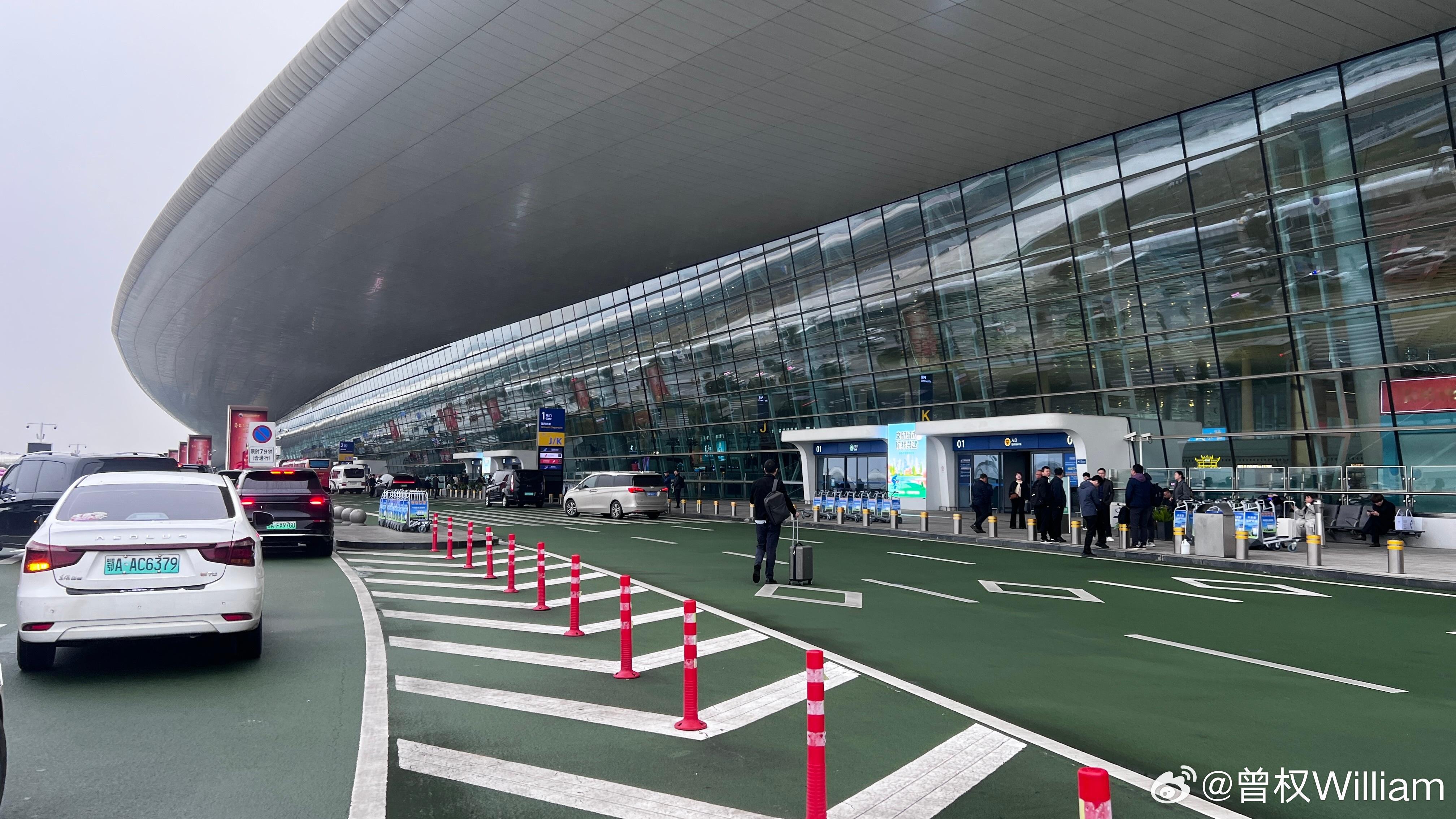 今天飞北京，小棉袄整上[doge]​​​