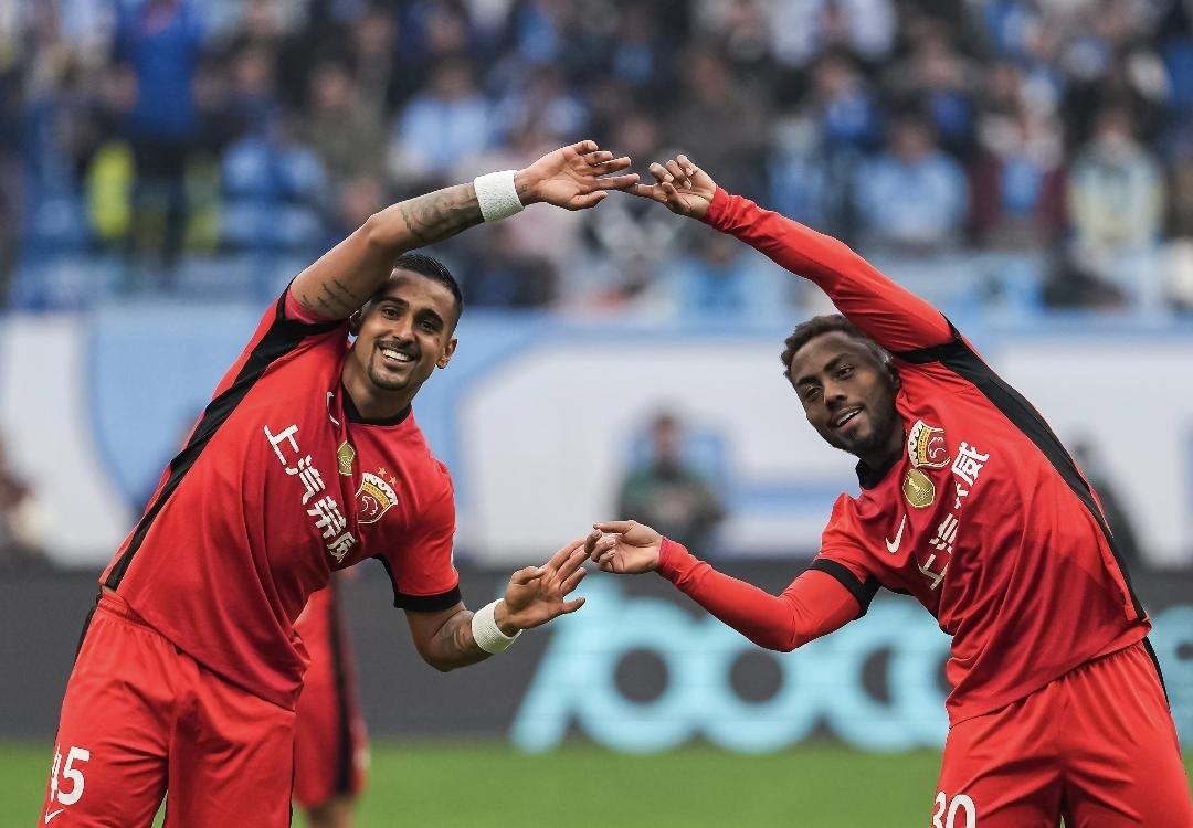 同病相怜，上海海港和山东泰山本赛季的拉胯，无疑证明了一件事！作为中超两支传统