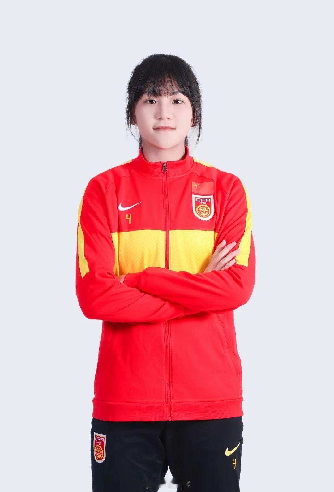 赣州【骄傲！赣州籍球员郭楠入选中国女足！】5月18日晚，中国足协公布了中国国