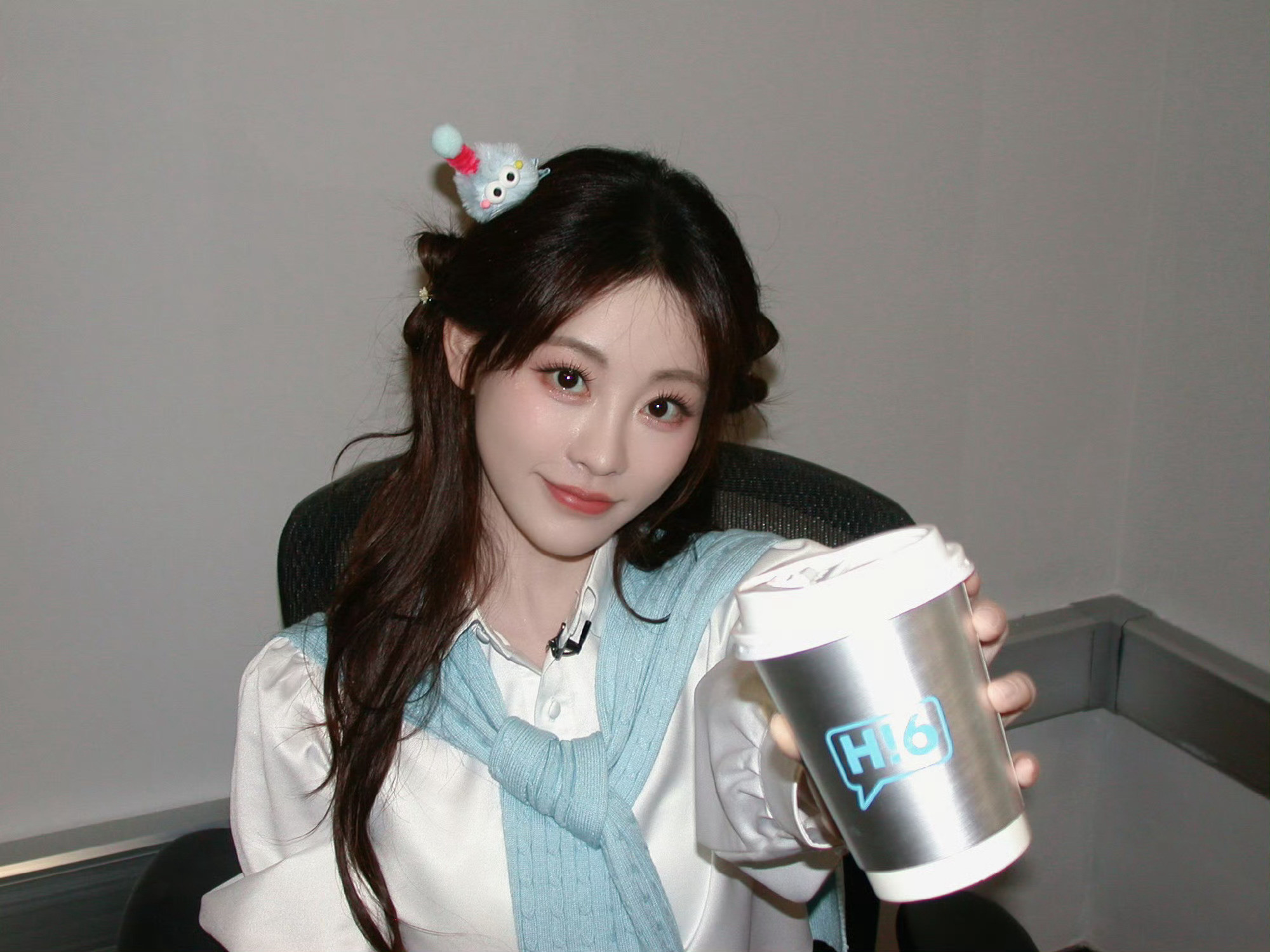 萌成这样肯定是祝绪丹呀