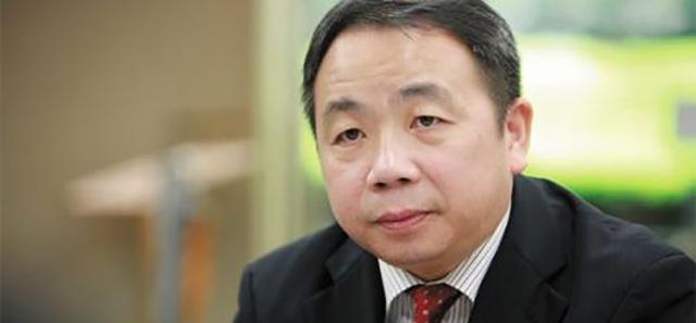 华裔日籍参议员被制裁后，口头强硬却暴露内心恐慌：中方这一招太狠！9月8日，中方