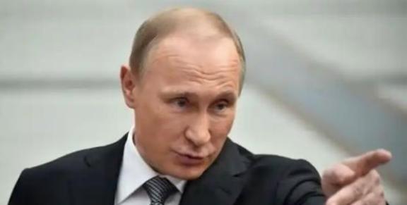 一招毙命！打了三年，俄军终于找到了乌克兰真正的“七寸”！当那座70年代的苏联变电