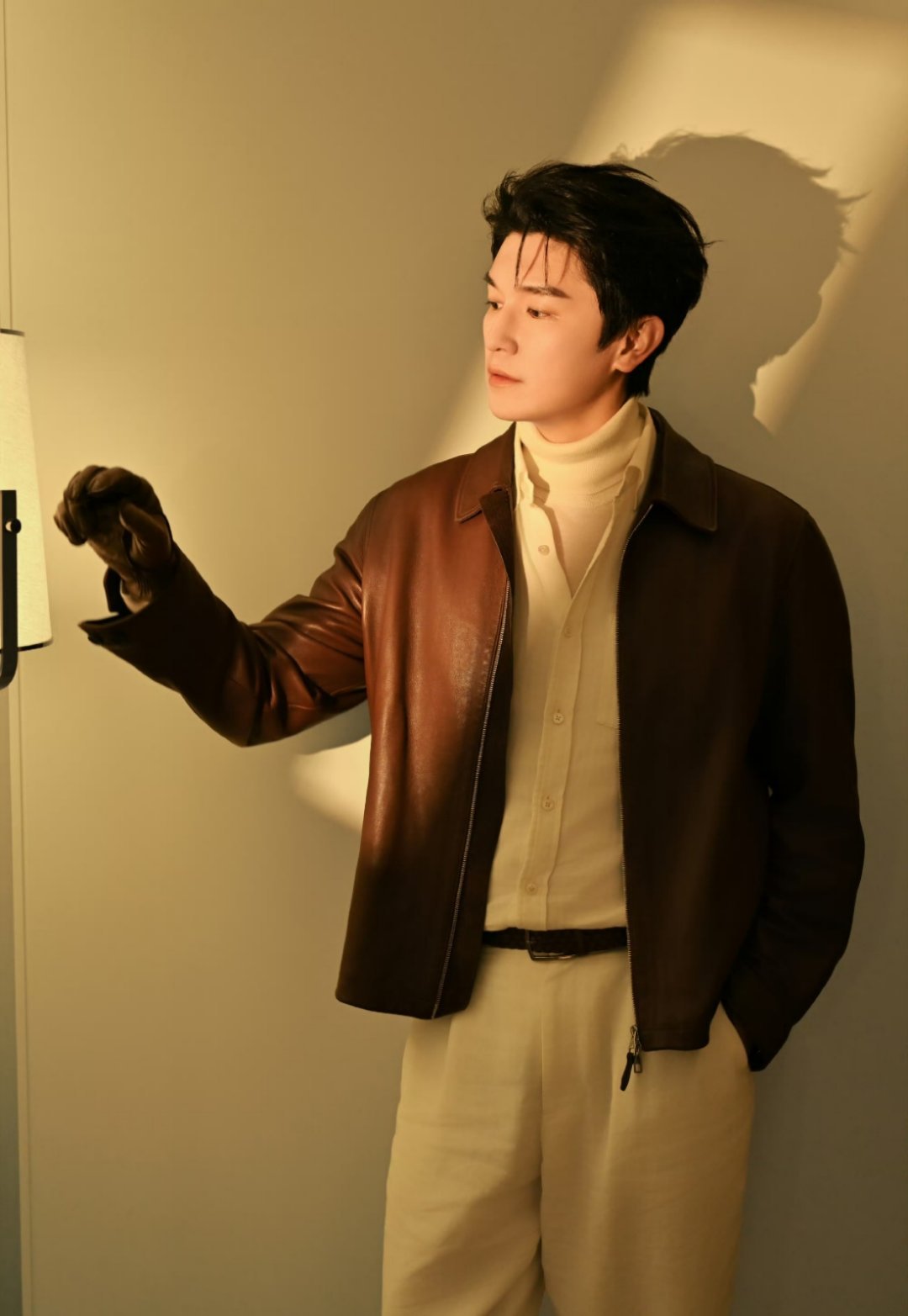 哈哈哈，照片就是最好的文案了！！杨旭文！以后多发图不要文案也可以