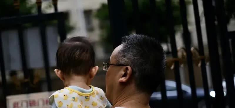 从倡导去父留子到抵制妈妈岗，小仙女们的诉求到底是什么？？最近几年，平台上的小