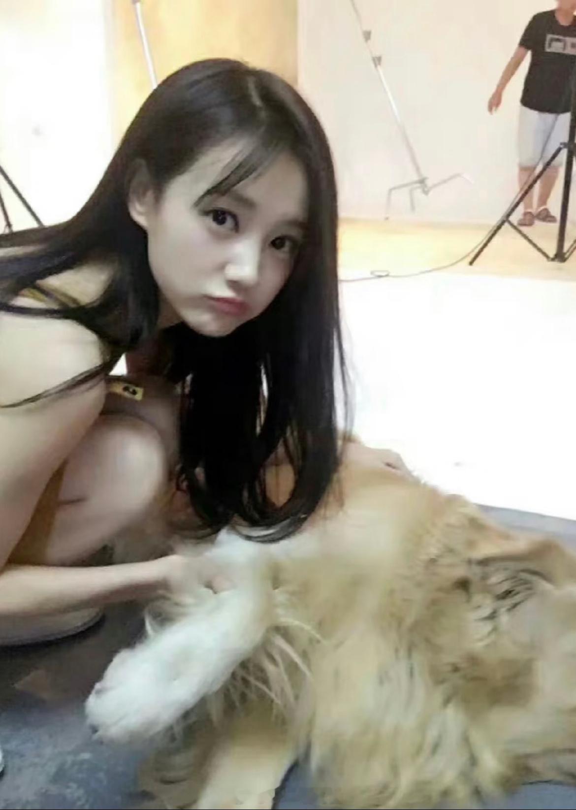 素人时期的李一桐美成啥样了​​​
