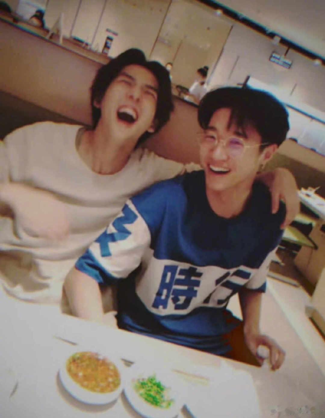 王安宇孙天宇怎么认识的王安宇孙天宇早期合照考古到了和的早期合照。问题来了，他俩