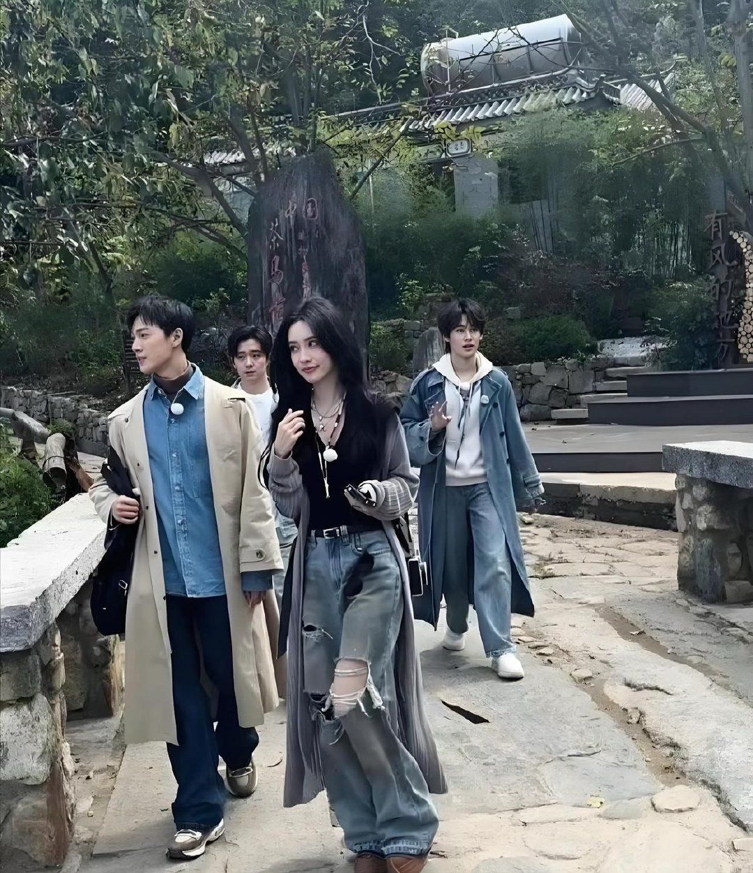 孟子义多高啊我的妈，这身材，路拍都这么顶啊