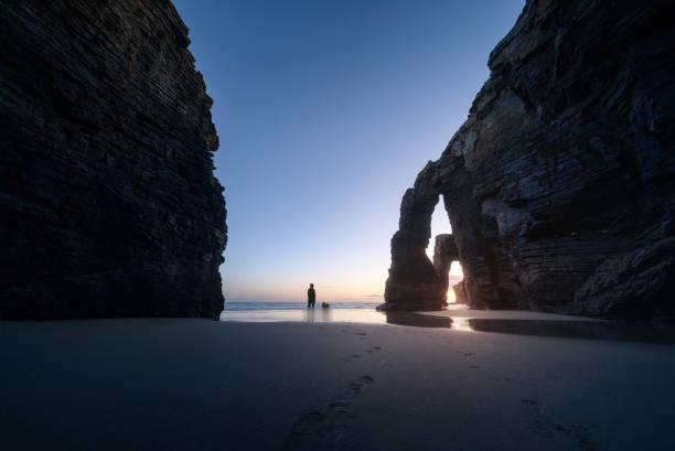 一位曾经跌入谷底的成功者说：所谓“心不死道不生”，说的是人真正的觉醒，往往发生
