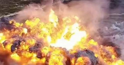 泽连斯基嘴硬的后果，便是基辅再度被俄罗斯炸得满目疮痍。泽连斯基总是倾向于听从盟