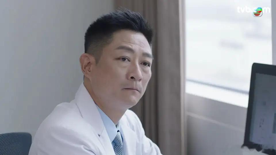 巨塔之后｜宣萱手痛做手術勁「牙煙」楊證樺臨時救駕！原來他「經驗豐富」曾在3套劇演