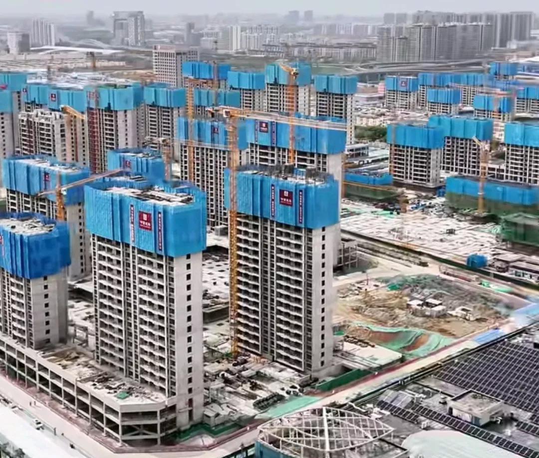 曾经被称之为，永远不会拆迁的前十，后十这一大片城中村，没想到，建设的如此迅速！