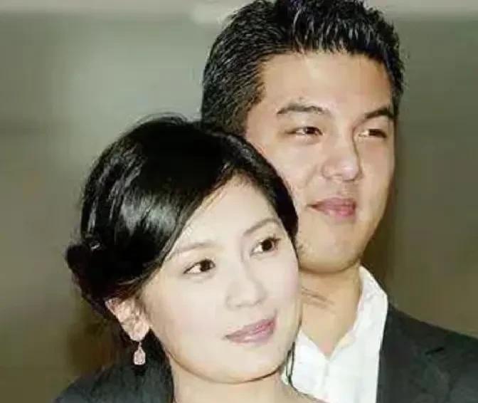孙志浩如果和贾静雯好好过日子，说不定，梧桐妹还真能有个弟弟妹妹。偏偏他觉得自己