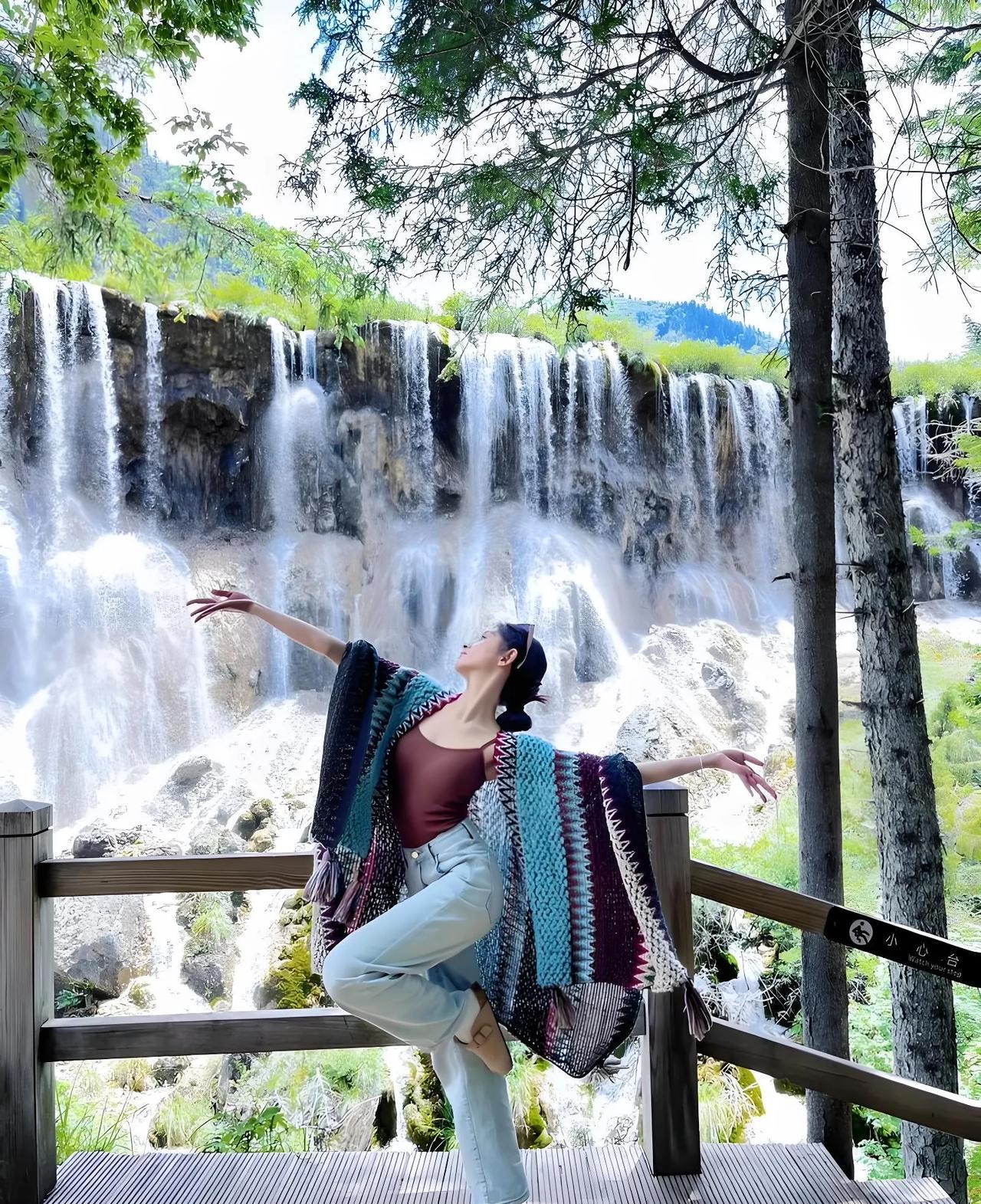 五一假期，旅游行业赢麻了，内需提速，这五点值得骄傲：第一、五一假期，国人五天消